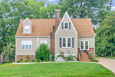 164 W Glenwood Dr