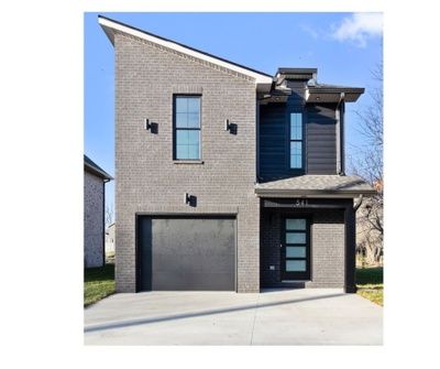 541 Bellamy Ln