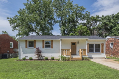 3189 Lagrange Dr