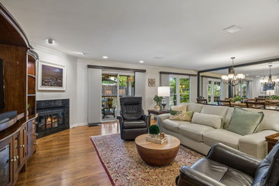 227 Hearthstone Manor Ln