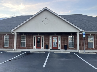 9695 Lebanon Rd