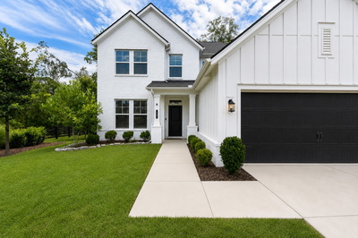 146 Newbury Dr