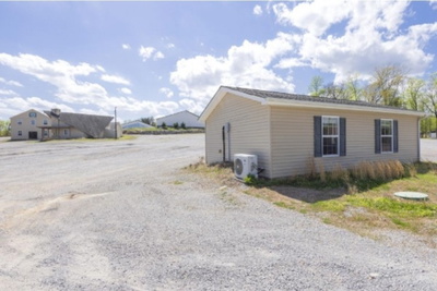 2060 Old Lebanon Dirt Rd