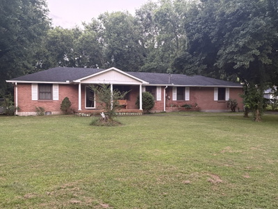 456 Ewing Ln