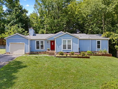 112 Vickey Ct