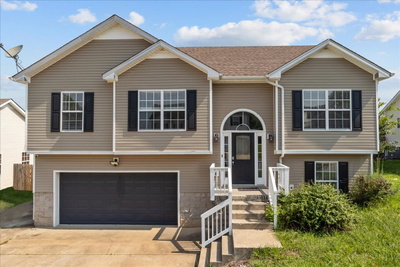 1613 Broad Cir