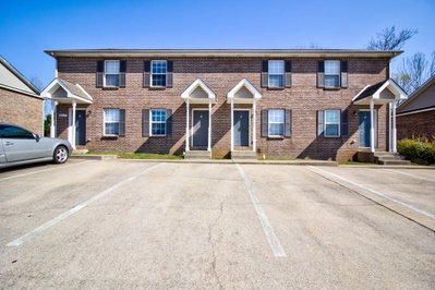 817 Oak Arbor Ct