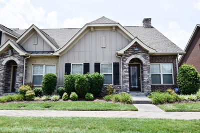 236 Glennister Ct