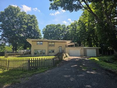 276 E Porters Bluff Rd