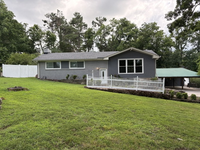 Exterior view of 304 Hickory Dr in Old Hickory, TN