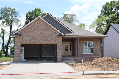 734 Southern Pine Trl