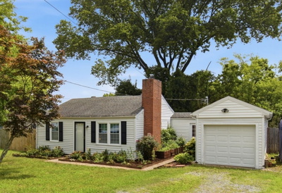 2708 Hartford Dr