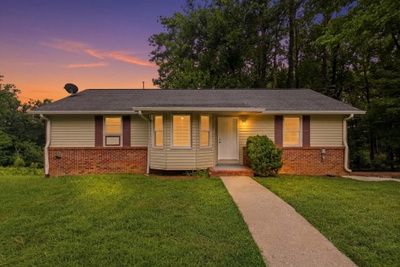 1018 Tulip Dr