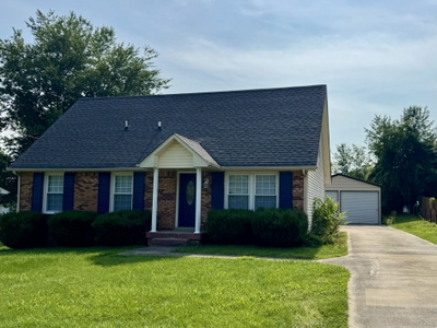 389 Elaine Dr