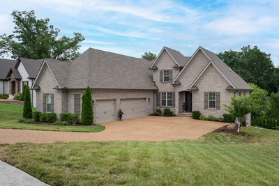 1110 Luxborough Dr