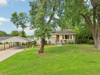 2802 Saint Edwards Dr