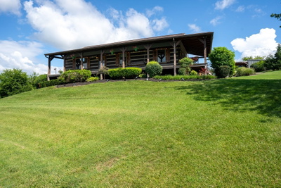 812 New Shackle Island Rd