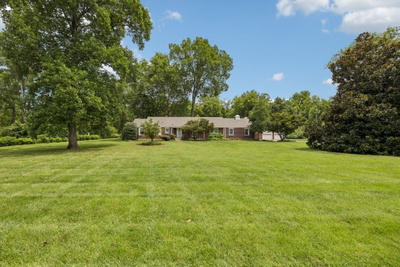 4000 Crestridge Dr