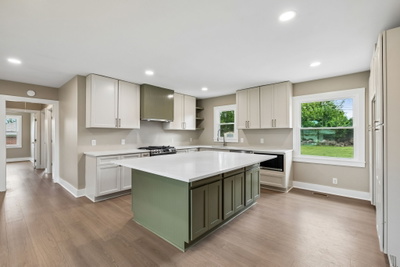 138 McDavid St