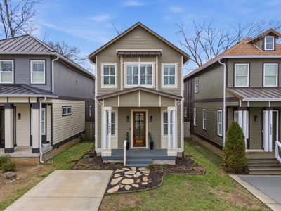 1034 Burchwood Ave