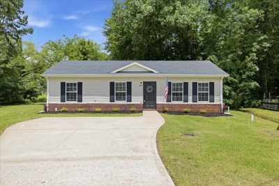 570 Kathryn Ct