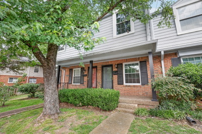 5510 Country Dr