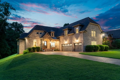 243 Laycrest Dr