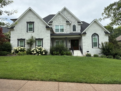 108 Turning Leaf Way