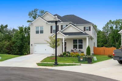 1127 Aster Pl