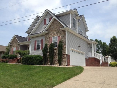 209 Artesa Dr