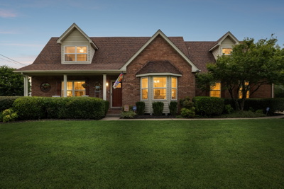 1307 Sycamore Dr