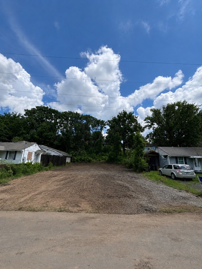513 Village Ct