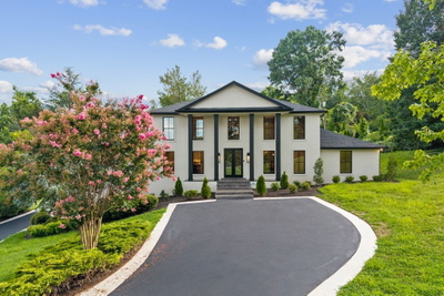 1235 Carl Seyfert Memorial Dr