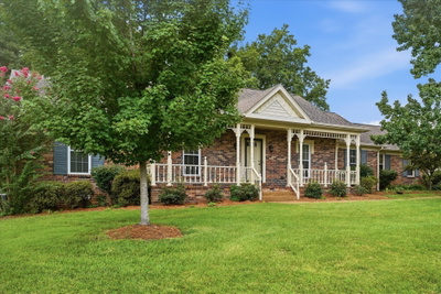 3204 Brookmont Cir