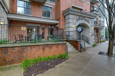 1803 Broadway