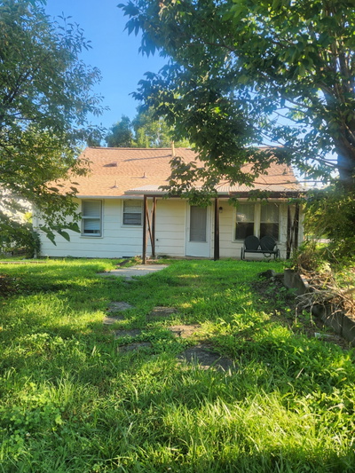 3801 Elkins Ave