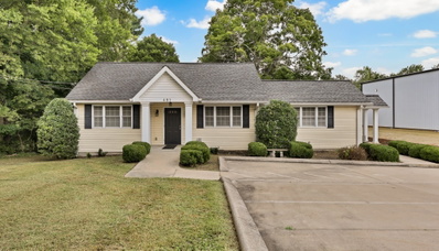 451 Rossview Rd