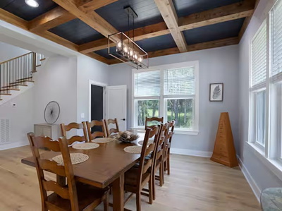 337 Vanderbilt Rd