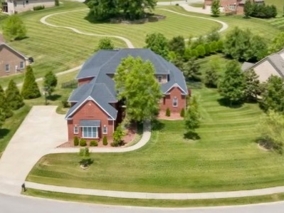 2440 Settlers Trce