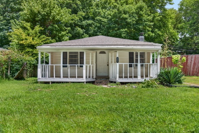 141 W Rossview Rd
