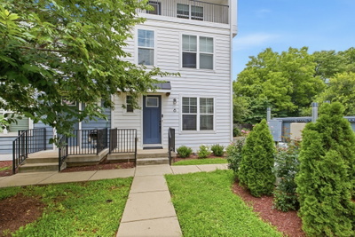 105 Duke St
