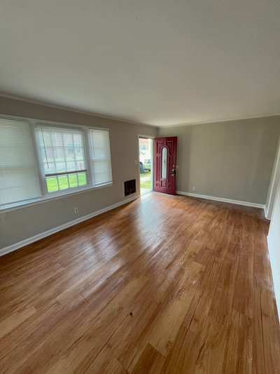 1613 Dorchester Ave