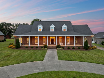 108 Ewing Dr