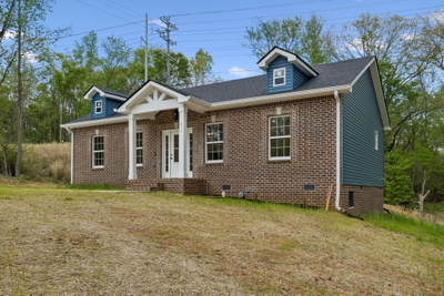 613 Hill Rd