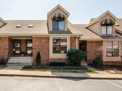 254 Glenstone Cir