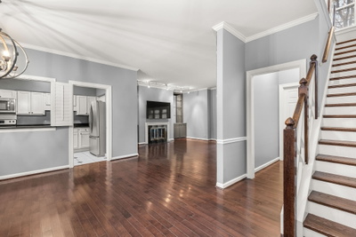 201 Westchase Dr