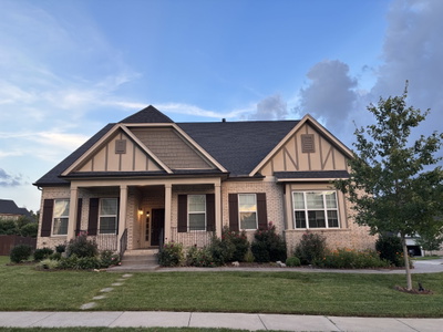 Exterior view of 3038 Oxford Dr in Mount Juliet, TN