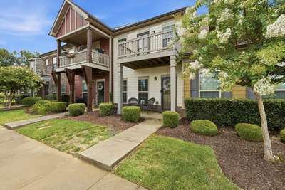 3113 Monrovia Dr