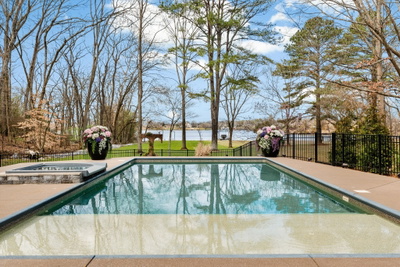 3863 Saundersville Ferry Rd