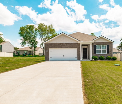 123 Saddle Horse Ln